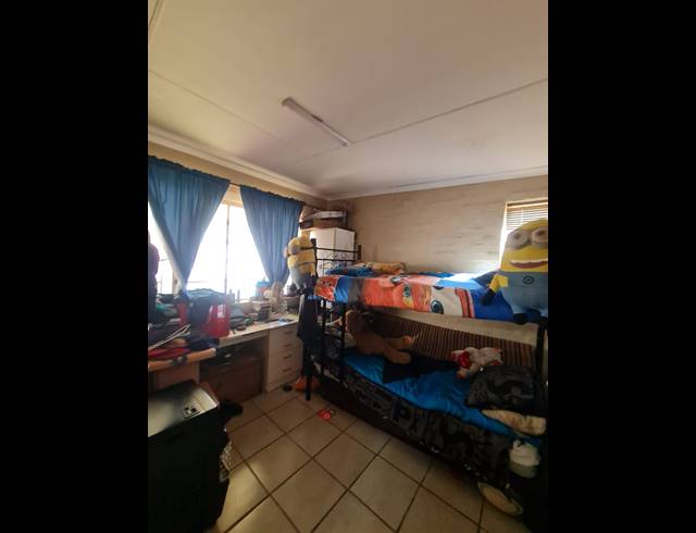 3 BEDROOM HOUSE FOR SALE IN VANDERBIJLPARK CE 1